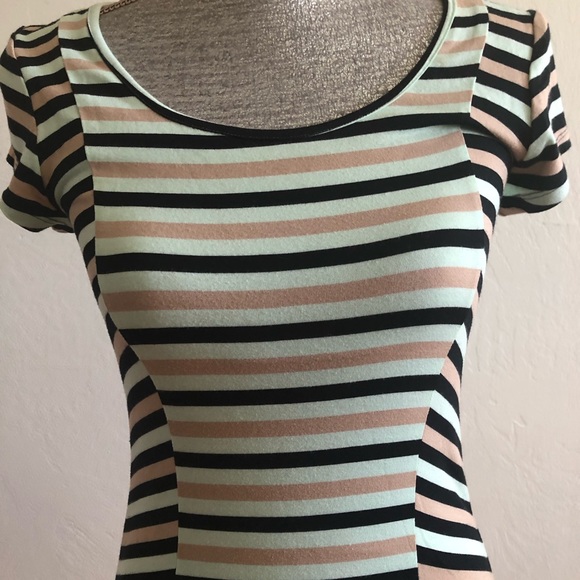 BEBE short sleeves stripes size Small multi colors Dress - Picture 4 of 7